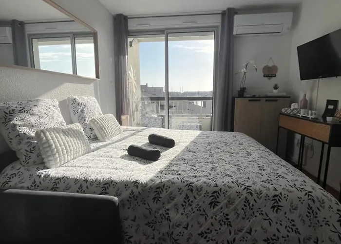Lumineux Au Coeur Du Cap D Apartamento *